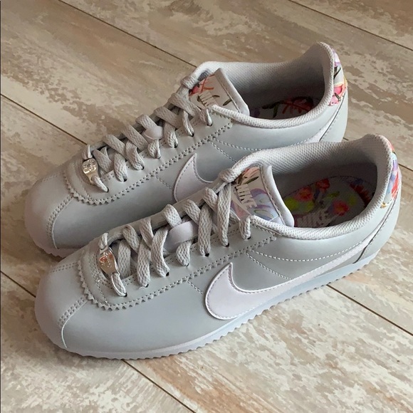 NWT Nike Cortez pure platinum floral - Picture 7 of 10